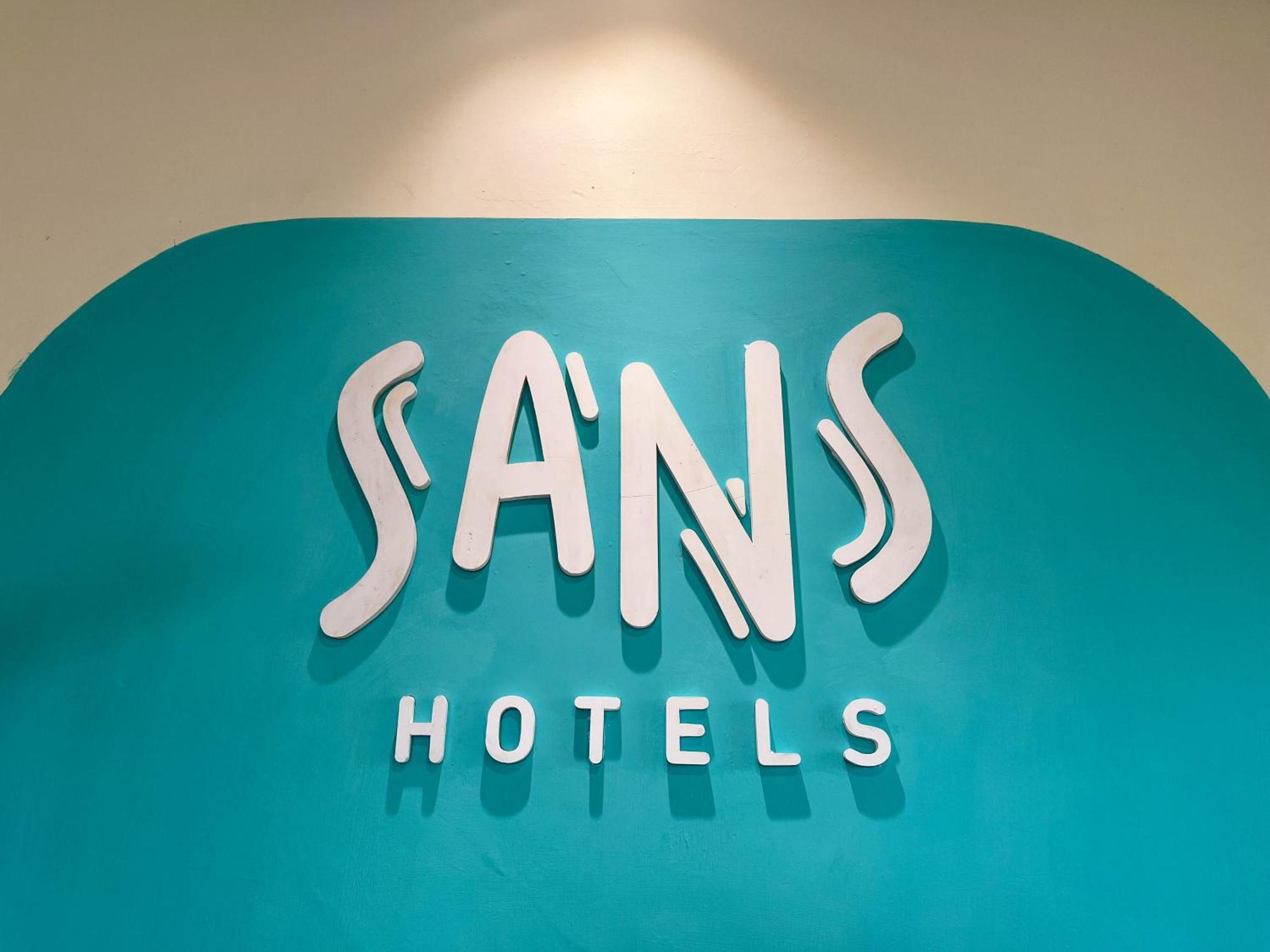 Sans Hotel Premiere Majapahit Semarang Eksteriør bilde